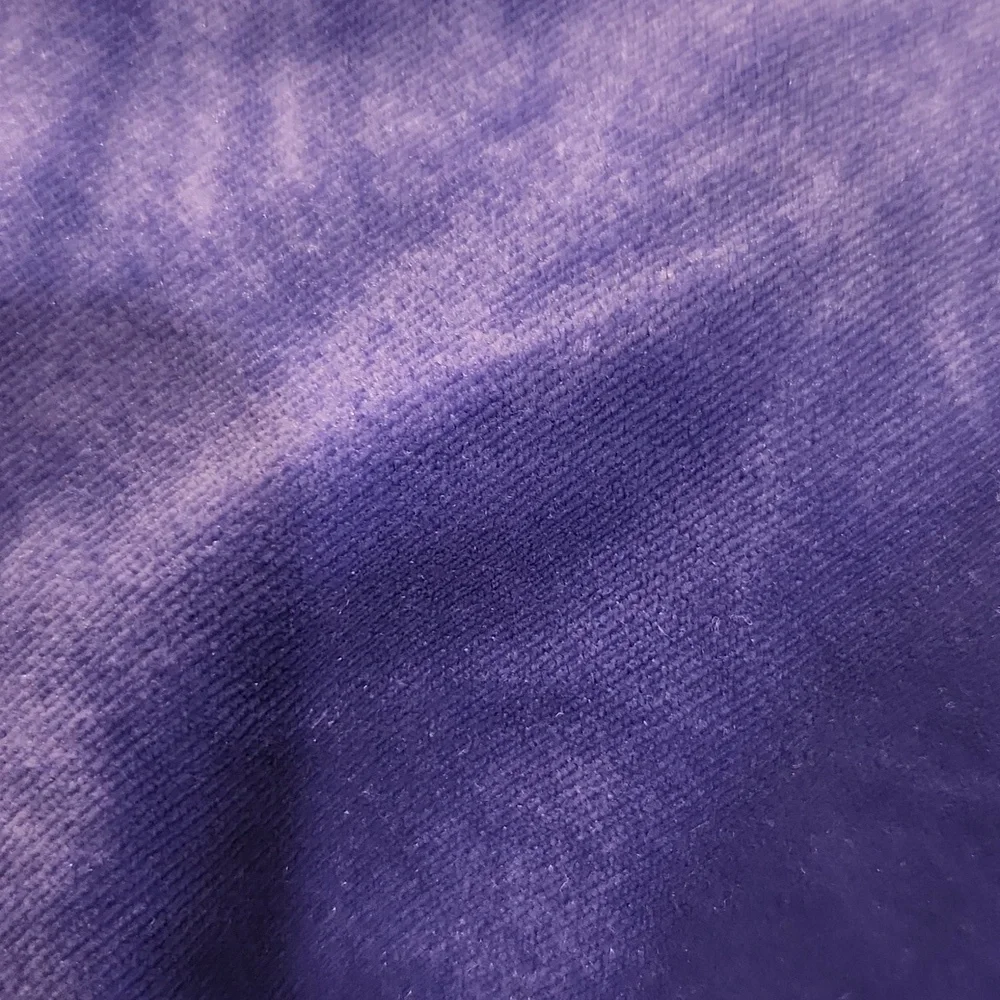 Athleta Velvet Cut Out Crop Tank Top Sport Bra in Ligth Purple. Size M
